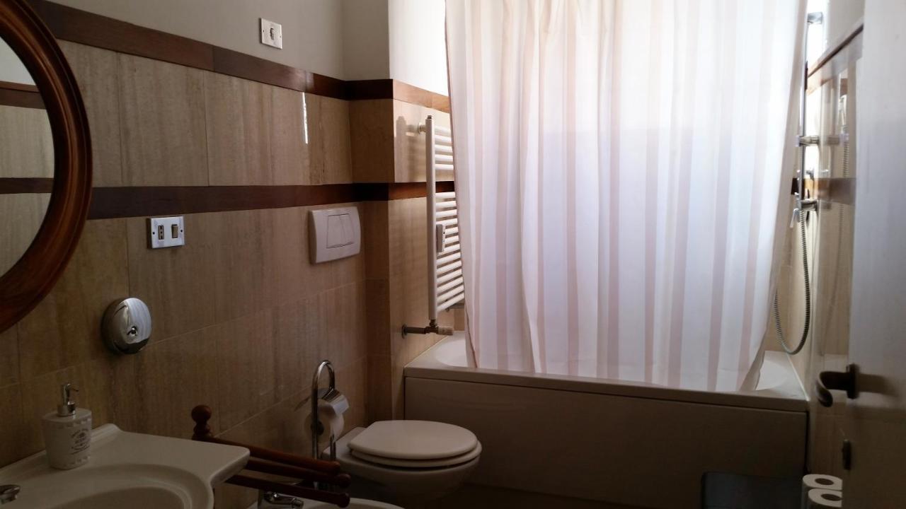 Vatican Suites Happy Holidays Рим Екстериор снимка
